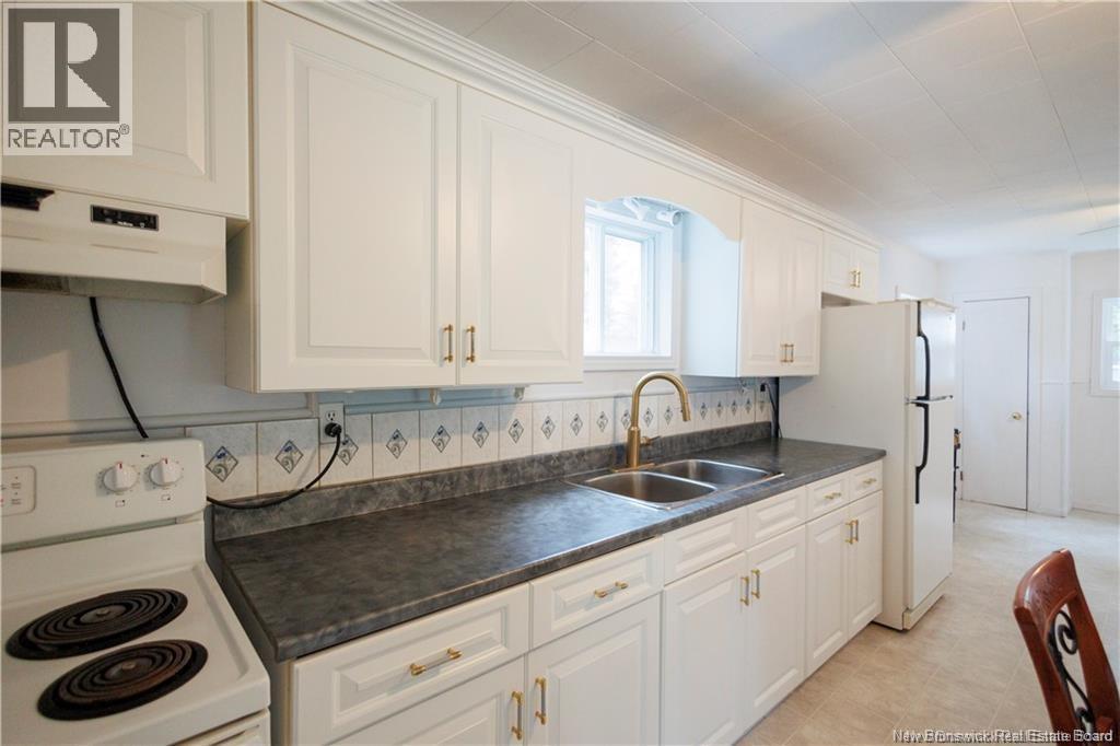 1336 Route 109, Red Rapids, New Brunswick E7H 4H4 - Photo 12 - NB123907