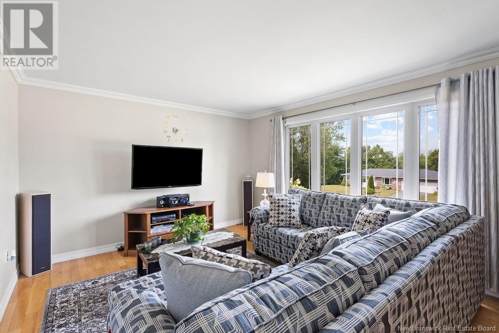 10 Cedar Street, Miramichi, New Brunswick E1N 3M8 - Photo 10 - NB120882