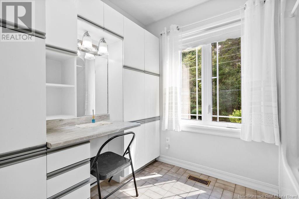 10 Cedar Street, Miramichi, New Brunswick E1N 3M8 - Photo 13 - NB120882