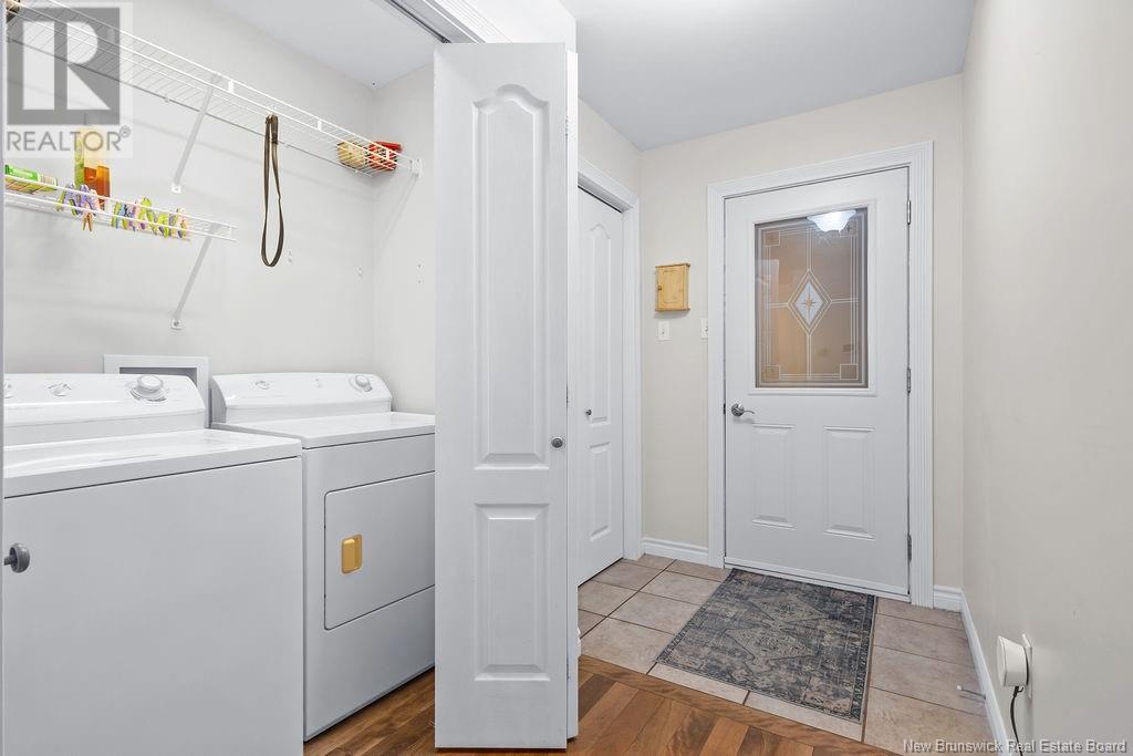 10 Cedar Street, Miramichi, New Brunswick E1N 3M8 - Photo 39 - NB120882