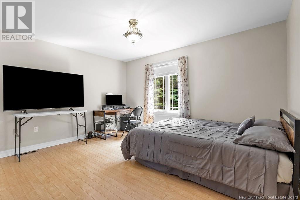 10 Cedar Street, Miramichi, New Brunswick  E1N 3M8 - Photo 16 - NB124140