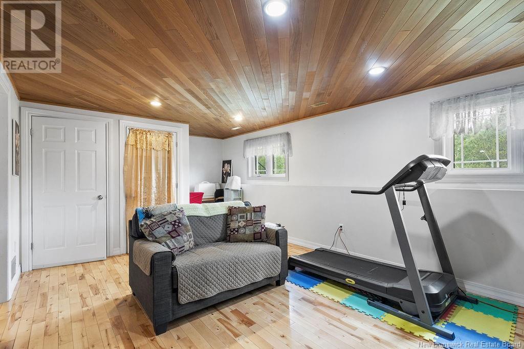 10 Cedar Street, Miramichi, New Brunswick  E1N 3M8 - Photo 21 - NB124140
