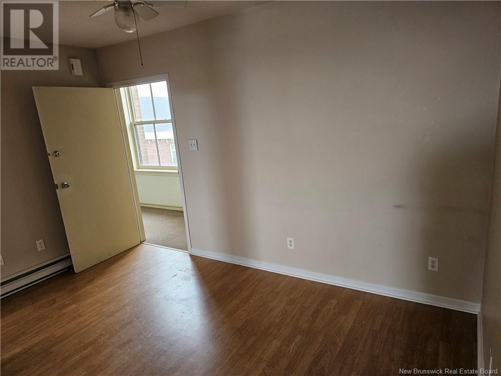 593 Main Street, Sussex, New Brunswick E4E 7H5 - Photo 9 - NB124219