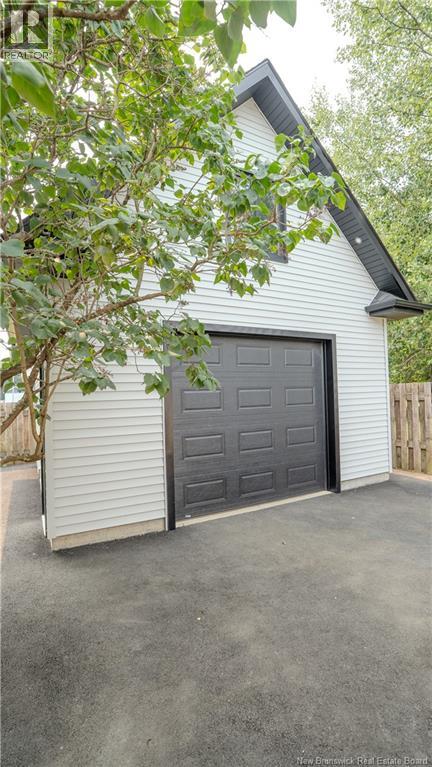 182 Rue Gagnon, Beresford, New Brunswick  E8K 1V3 - Photo 6 - NB124203