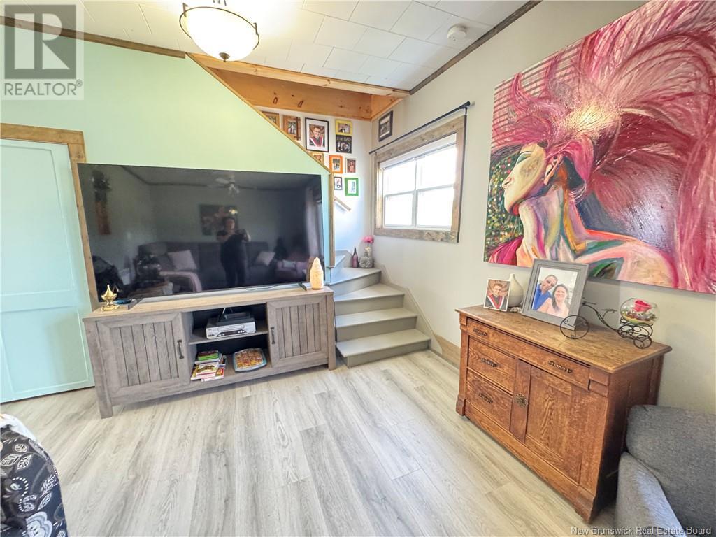 5852 17 Route, Saint-Quentin, New Brunswick  E8A 2J1 - Photo 31 - NB124237