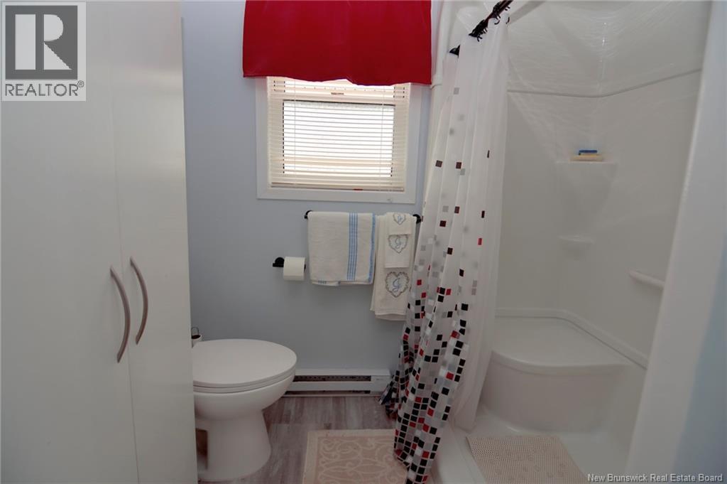 82 Old Harvey Road, Mcadam, New Brunswick  E6J 1B8 - Photo 12 - NB124381