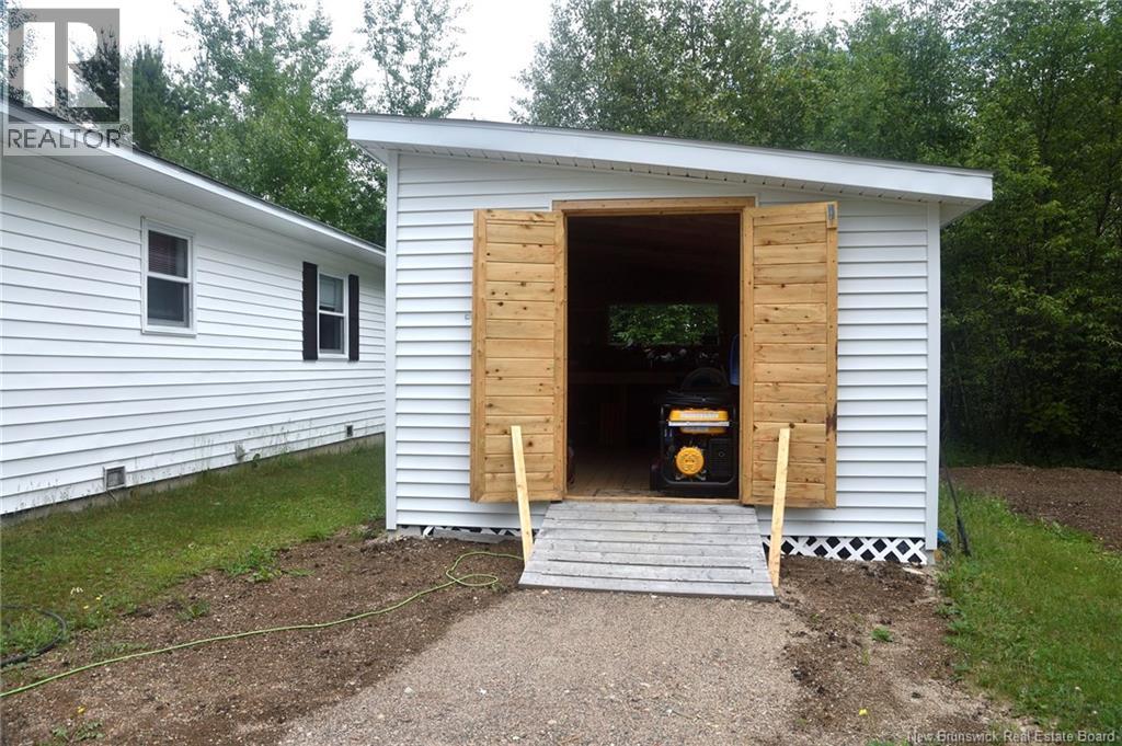 82 Old Harvey Road, Mcadam, New Brunswick  E6J 1B8 - Photo 17 - NB124381