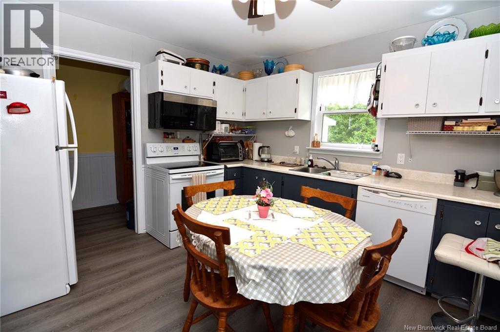 82 Old Harvey Road, Mcadam, New Brunswick  E6J 1B8 - Photo 5 - NB124381