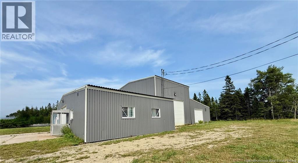 247 Rue Du Pêcheur Nord, Lamèque, New Brunswick E8T 1K8 - Photo 4 - NB124453