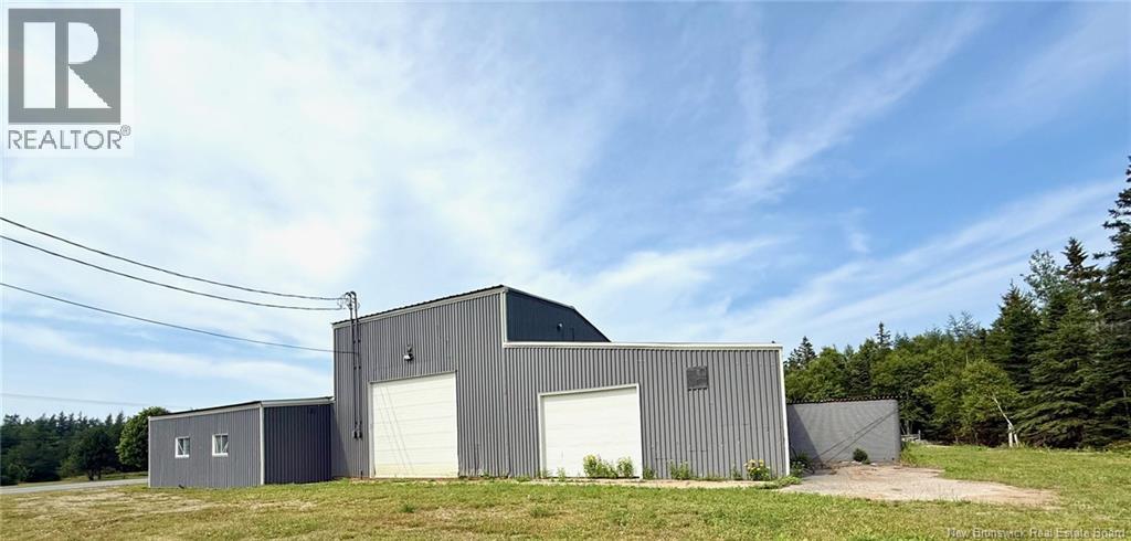 247 Rue Du Pêcheur Nord, Lamèque, New Brunswick E8T 1K8 - Photo 5 - NB124453