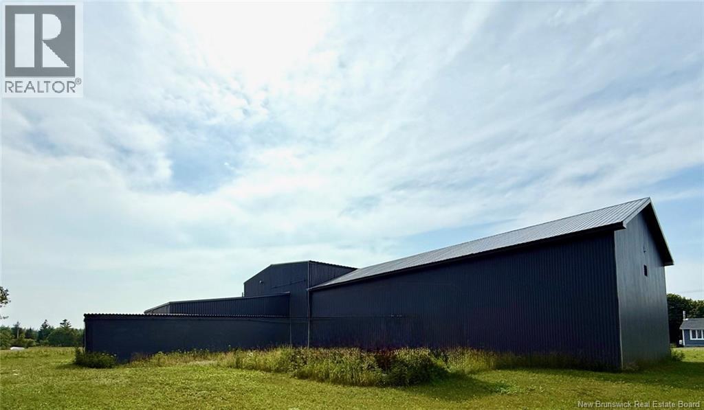 247 Rue Du Pêcheur Nord, Lamèque, New Brunswick E8T 1K8 - Photo 6 - NB124453