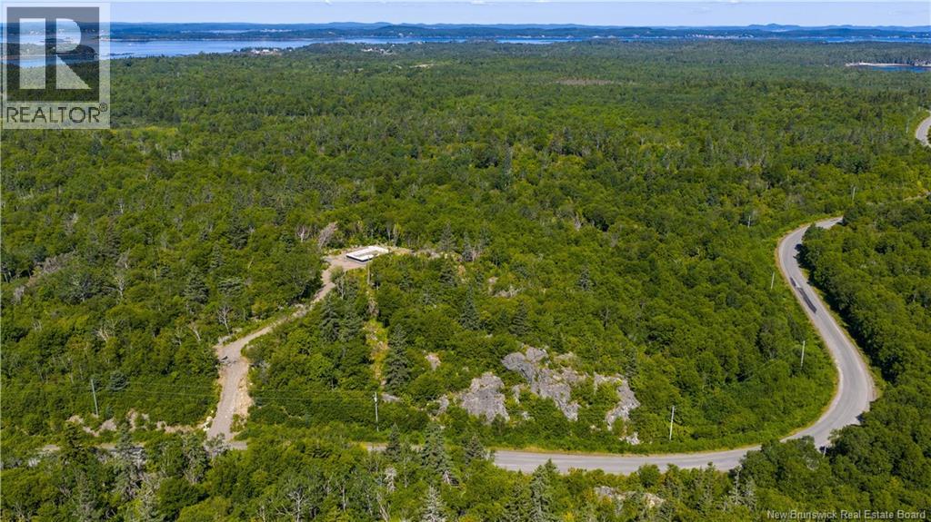 643 Fundy Drive, Wilsons Beach, New Brunswick  E5E 1Y7 - Photo 12 - NB124560