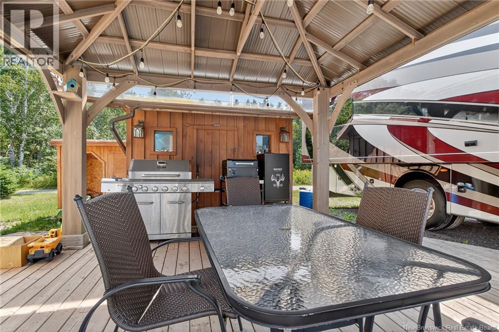 6 De La Plage Street, Grand-Barachois, New Brunswick  E4P 7E3 - Photo 11 - NB124714