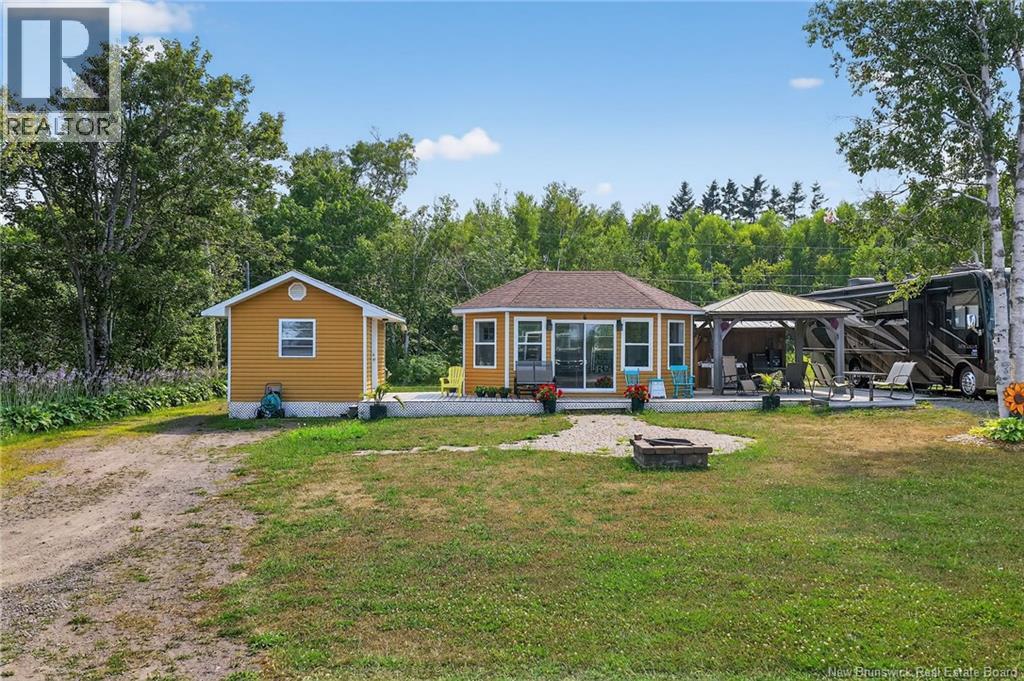 6 De La Plage Street, Grand-Barachois, New Brunswick  E4P 7E3 - Photo 3 - NB124714