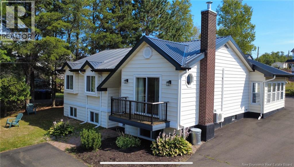 1828 Amirault Street, Dieppe, New Brunswick E1A 7J8 - Photo 3 - NB124953