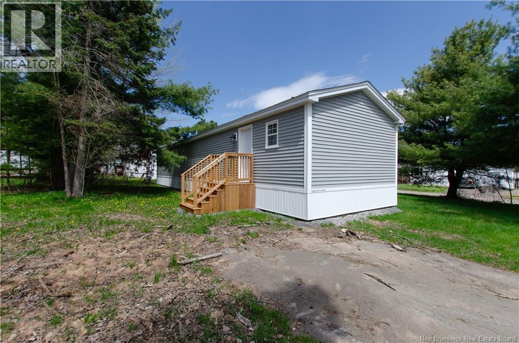 11 Willowgrove Street, Moncton, New Brunswick  E1H 3C2 - Photo 22 - NB125047