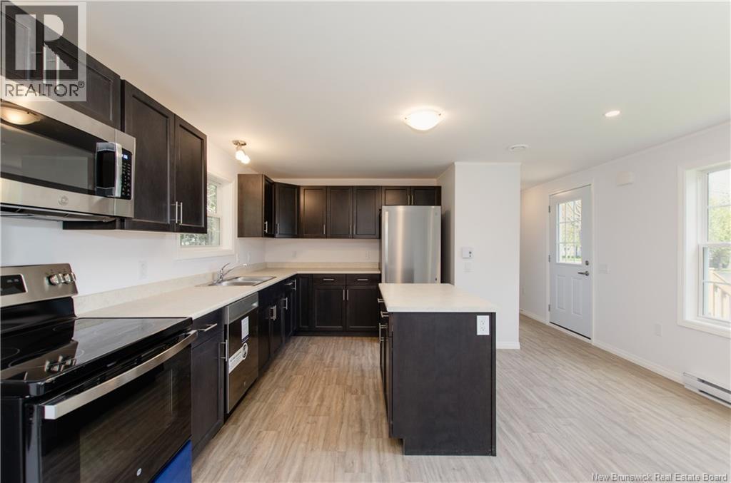 11 Willowgrove Street, Moncton, New Brunswick  E1H 3C2 - Photo 5 - NB125047