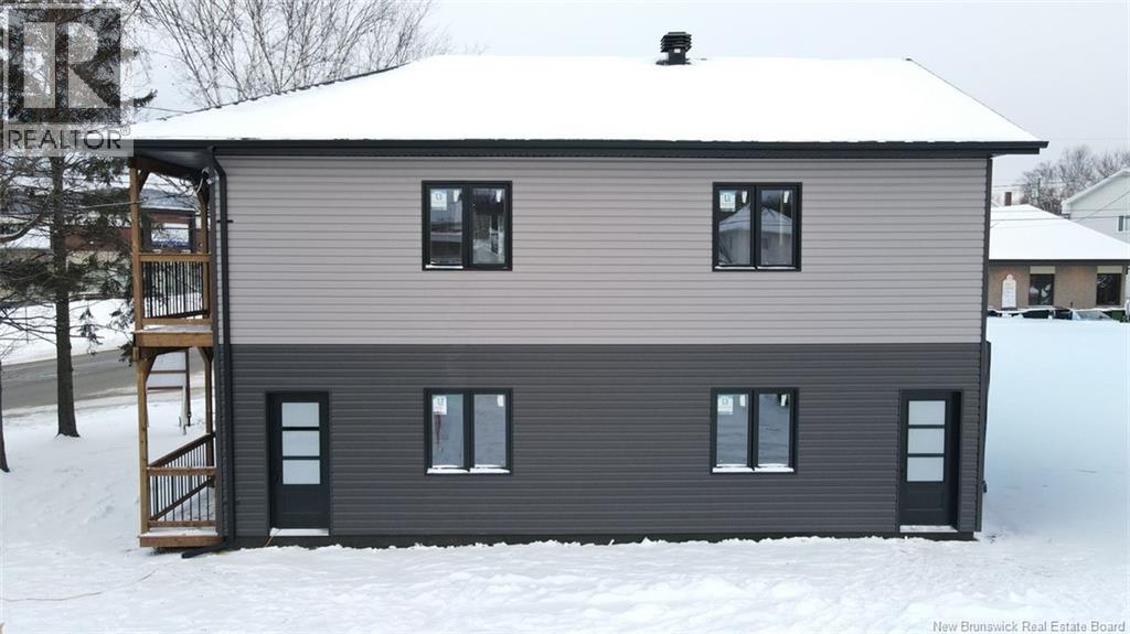 369 Victoria Street, Edmundston, New Brunswick  E3V 2K1 - Photo 4 - NB125098
