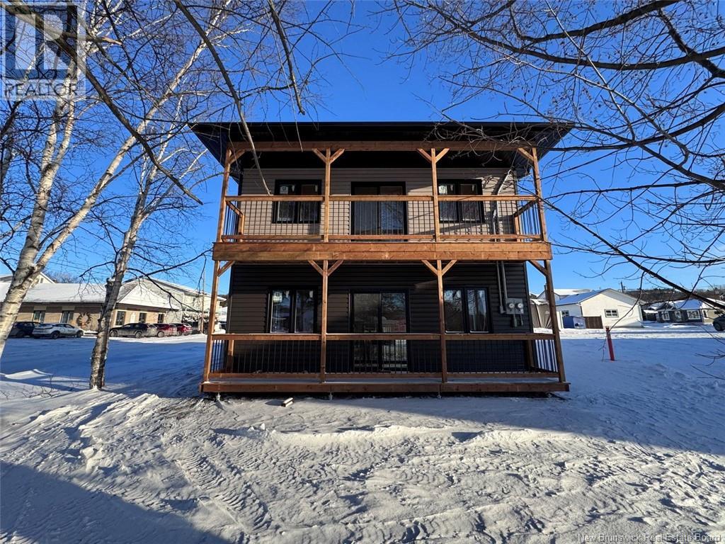 369 Victoria Street, Edmundston, New Brunswick  E3V 2K1 - Photo 9 - NB125098