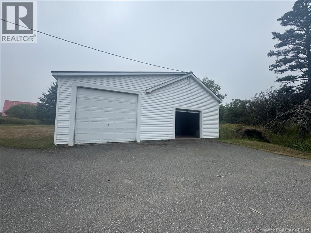 1088 Route 776, Grand Manan Island, New Brunswick  E5G 1A5 - Photo 12 - NB125122