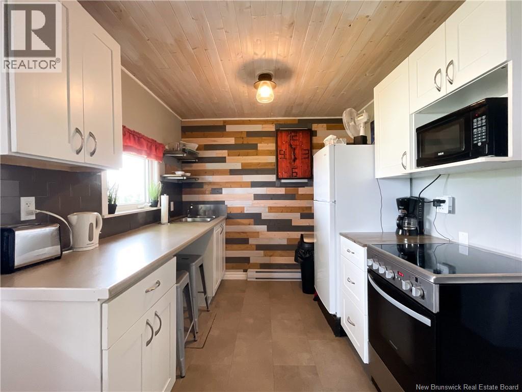 360, 362 And 364 Route 776, Grand Manan, New Brunswick E5G 1M8 - Photo 12 - NB125243