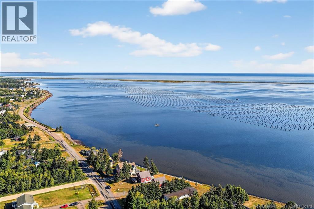 928 475 Route, Bouctouche Bay, New Brunswick E4S 4P9 - Photo 4 - NB125327