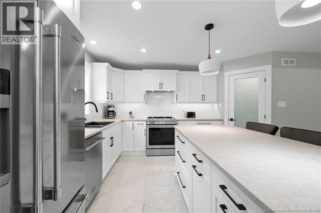 32 Carter Street, Dieppe, New Brunswick  E1A 0G4 - Photo 17 - NB125000