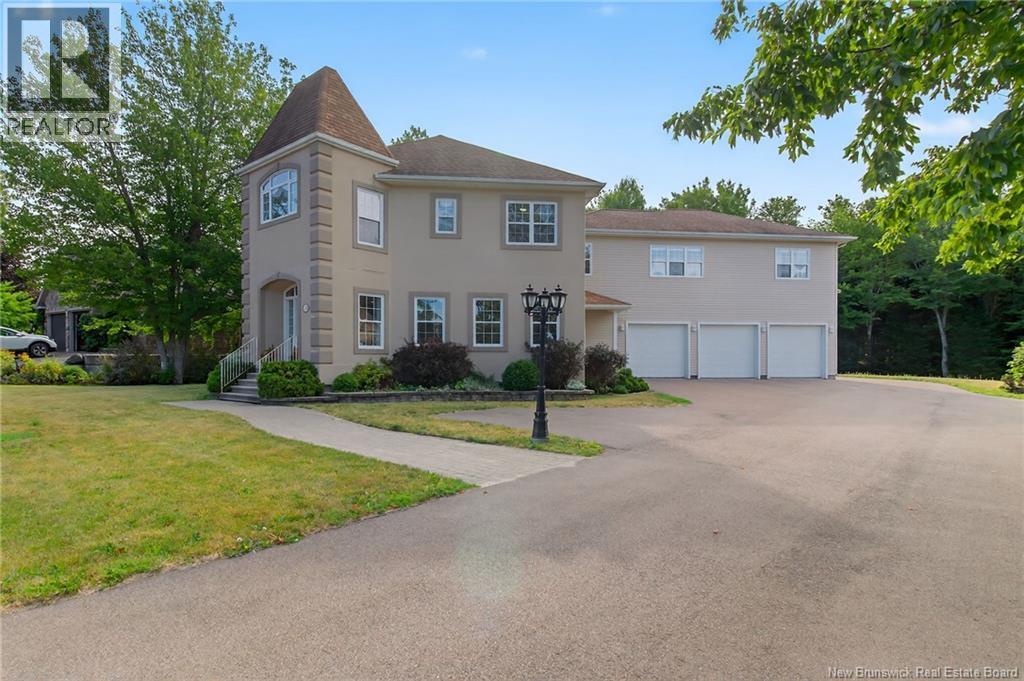 125 Du Golf Street, Dieppe, New Brunswick E1A 8K9 - Photo 2 - NB125455