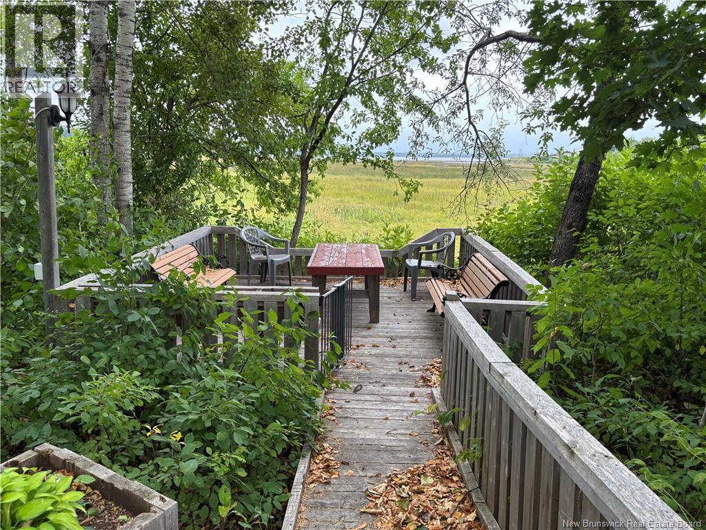 1760 St.peter Avenue, Bathurst, New Brunswick  E2A 7J4 - Photo 7 - NB125523