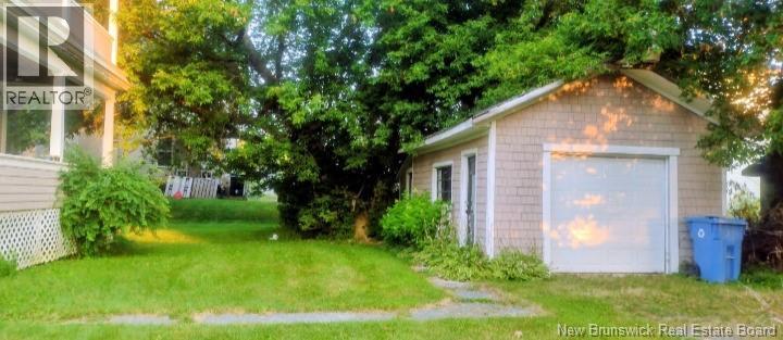 118 Victoria Street, Woodstock, New Brunswick  E7M 3A5 - Photo 4 - NB125562