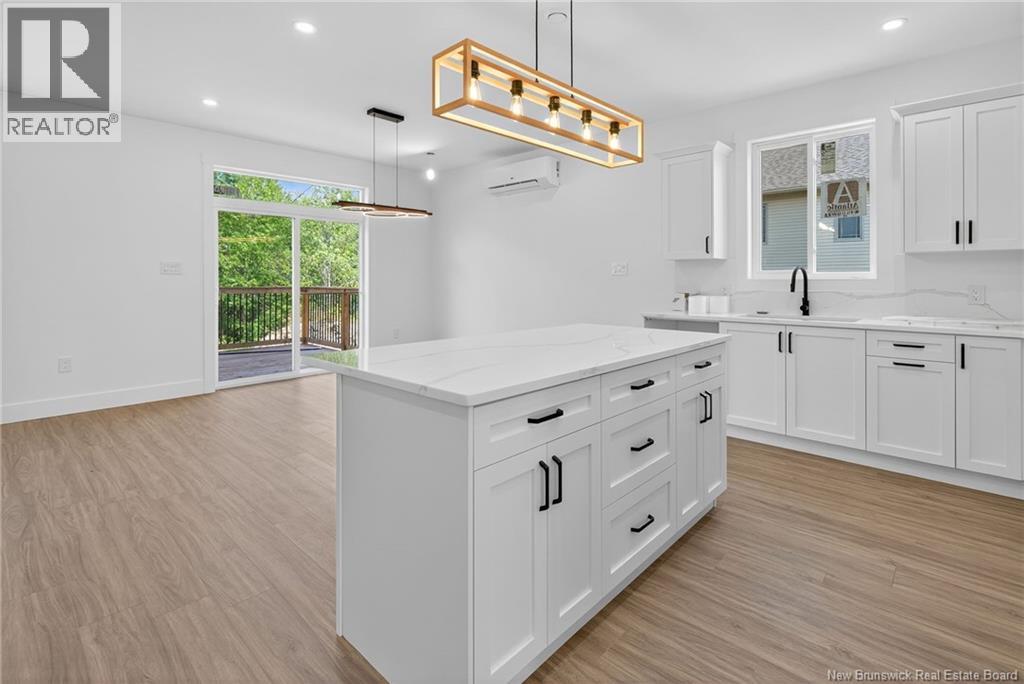 18 Weavers Way, Fredericton, New Brunswick E3A 3P8 - Photo 9 - NB125624