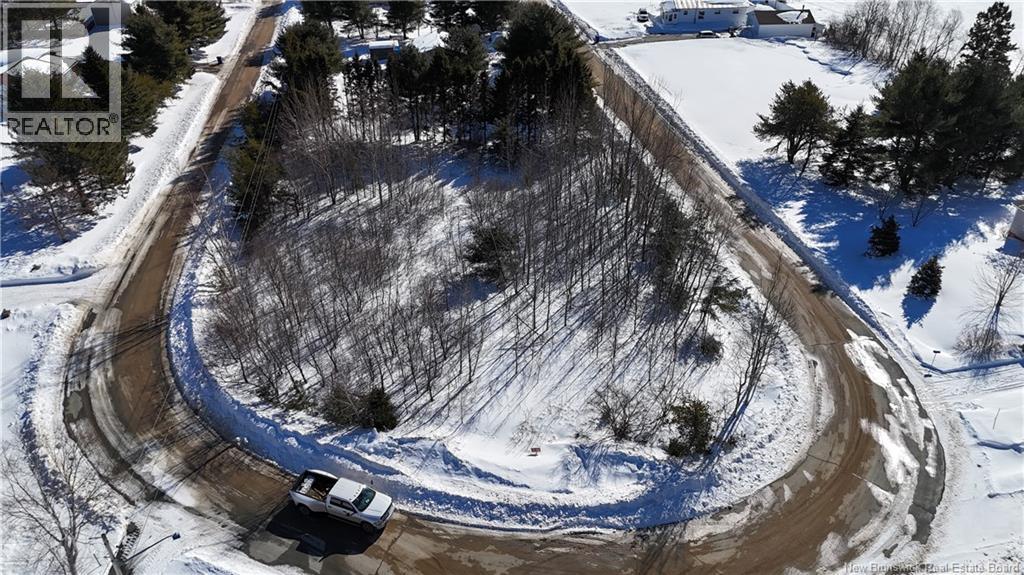 2 Rockcliff Boulevard, Miramichi, New Brunswick  E1V 7C5 - Photo 2 - NB125611