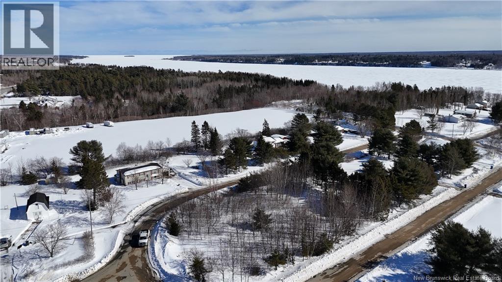 2 Rockcliff Boulevard, Miramichi, New Brunswick  E1V 7C5 - Photo 3 - NB125611
