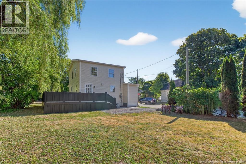 42 Germain, Moncton, New Brunswick  E1A 3X6 - Photo 4 - NB125676