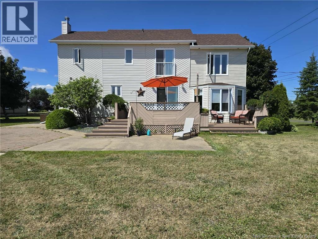 804 St Pierre Crescent, Beresford, New Brunswick  E8K 1S1 - Photo 11 - NB125896