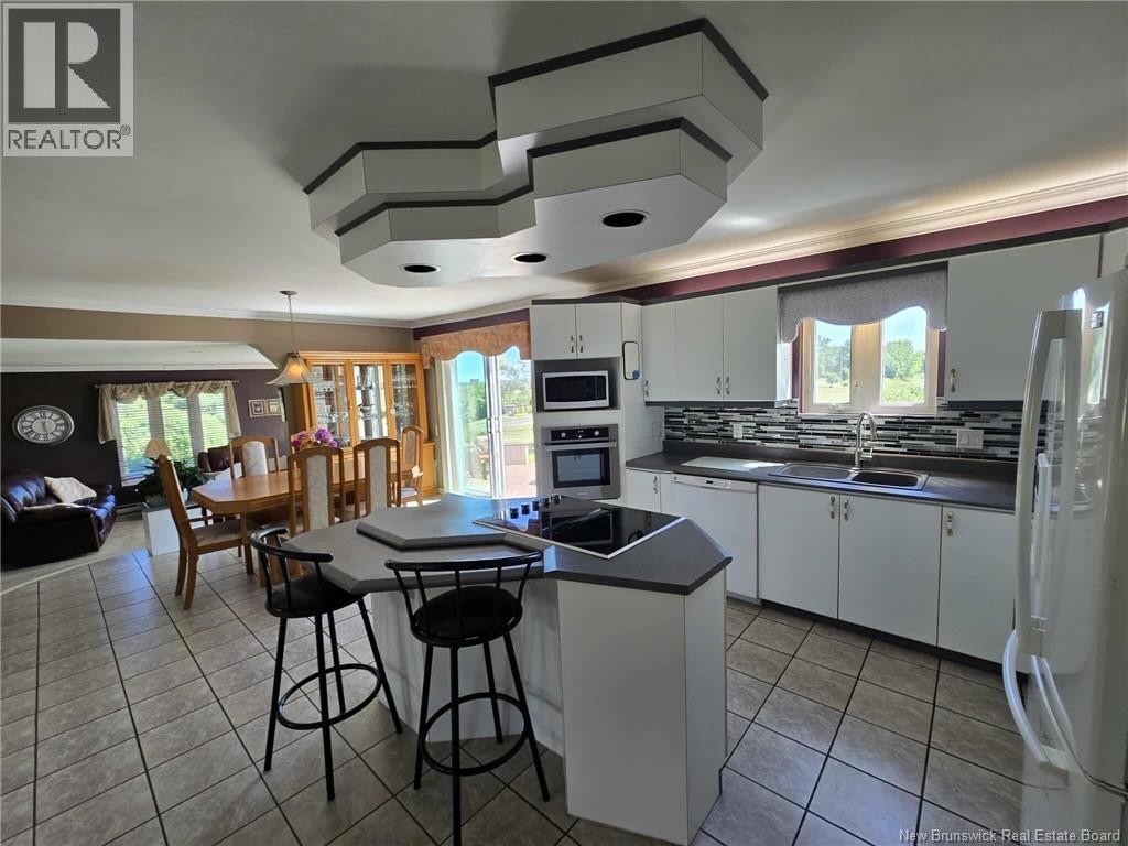 804 St Pierre Crescent, Beresford, New Brunswick  E8K 1S1 - Photo 31 - NB125896