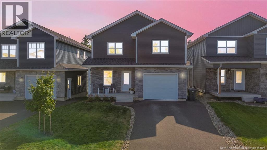 33 Weavers Way, Fredericton, New Brunswick  E3A 3P8 - Photo 1 - NB125916