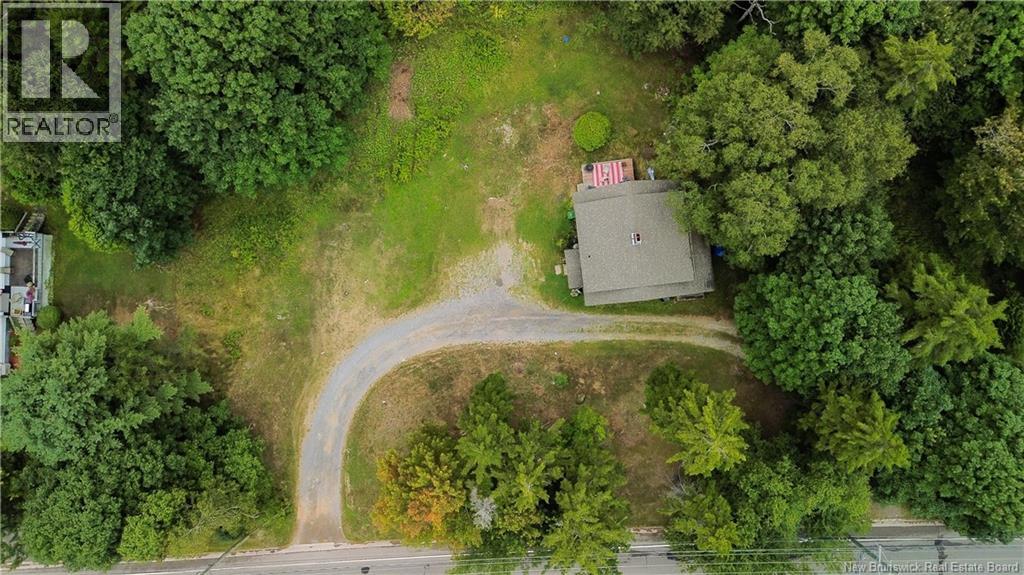 16 Clark Road, Rothesay, New Brunswick E2E 2H1 - Photo 3 - NB125885