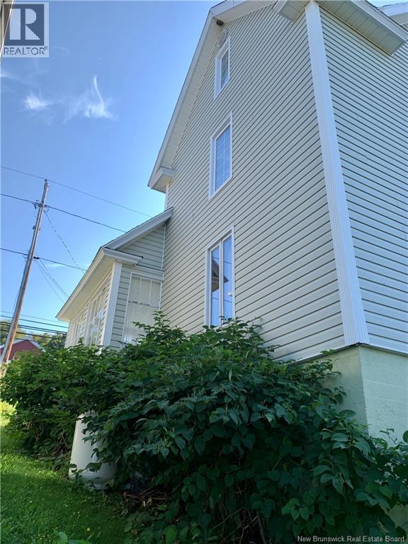 407 Victoria, Dalhousie, New Brunswick E8C 2V1 - Photo 32 - NB125773