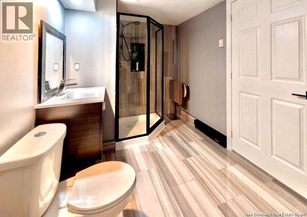 64 Athlone Avenue, Moncton, New Brunswick E1E 1S3 - Photo 29 - NB125831