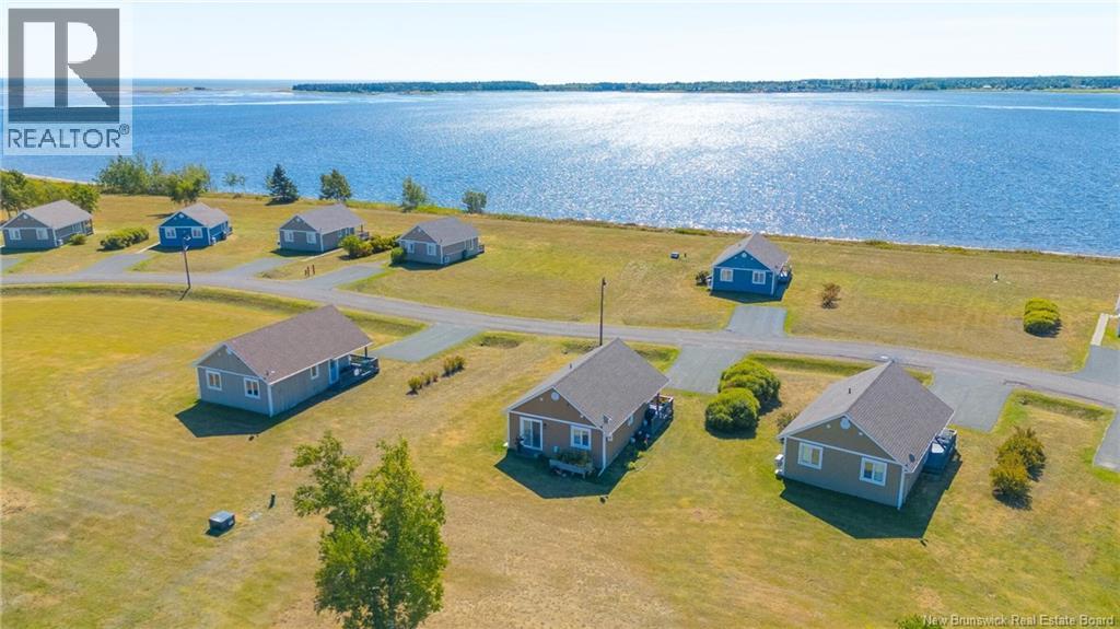 22 Rue De La Baie Street, Tracadie, New Brunswick  E1X 4S9 - Photo 2 - NB126034