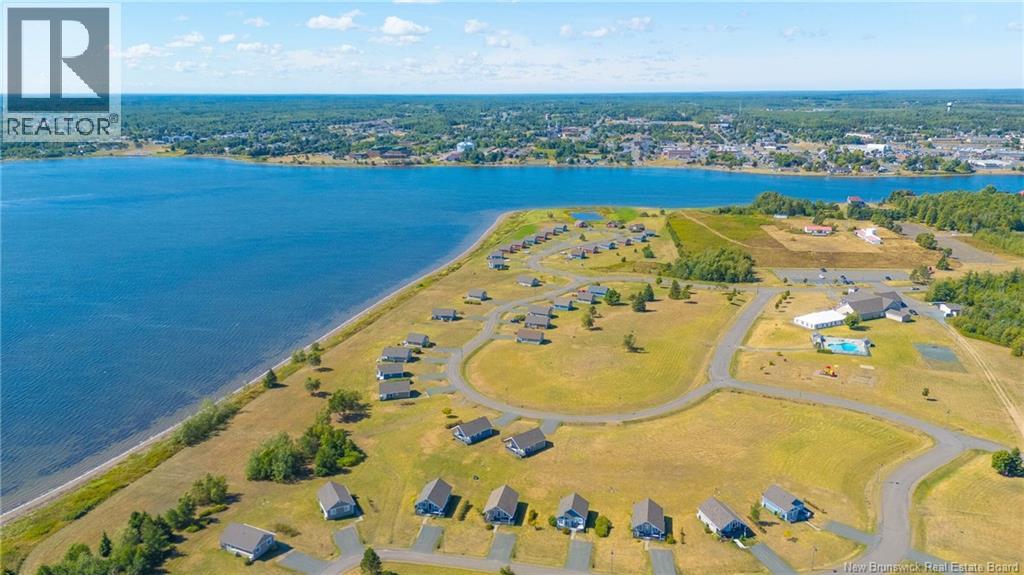 22 Rue De La Baie Street, Tracadie, New Brunswick  E1X 4S9 - Photo 3 - NB126034