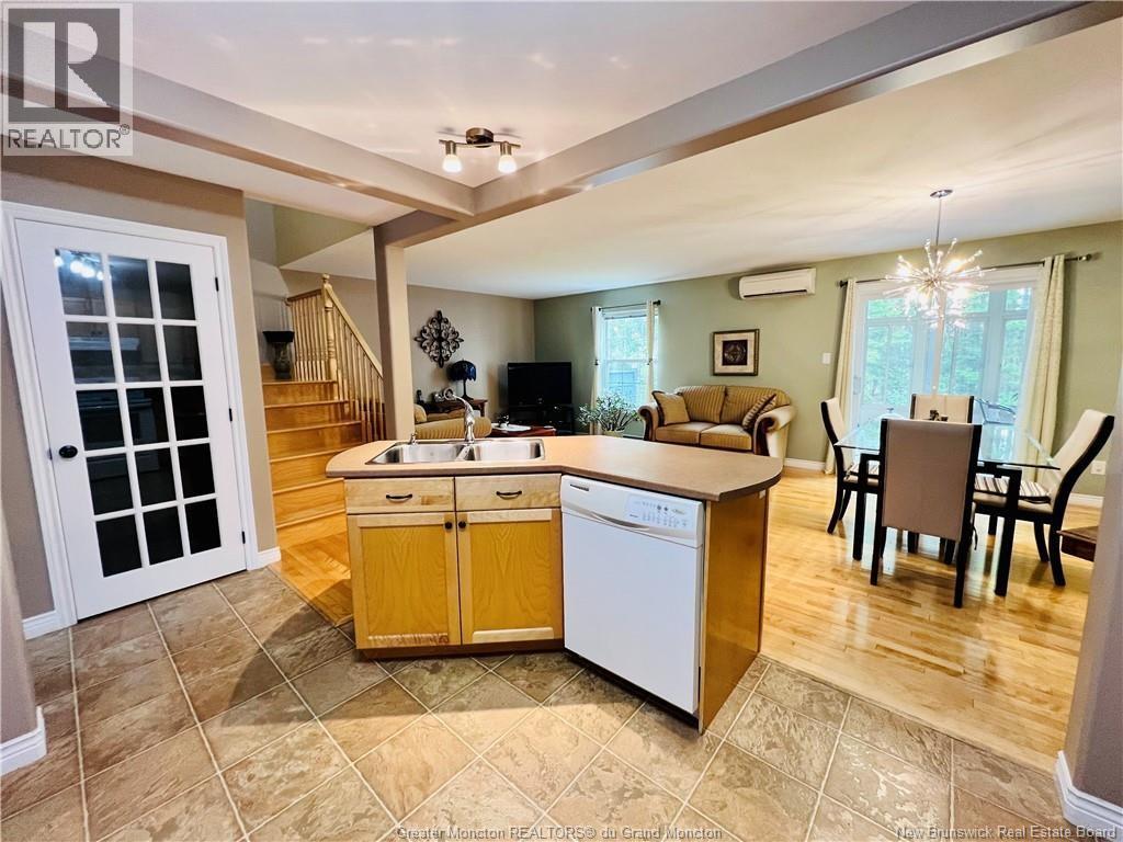 148 Damien Street, Dieppe, New Brunswick  E1A 0H3 - Photo 3 - NB126023