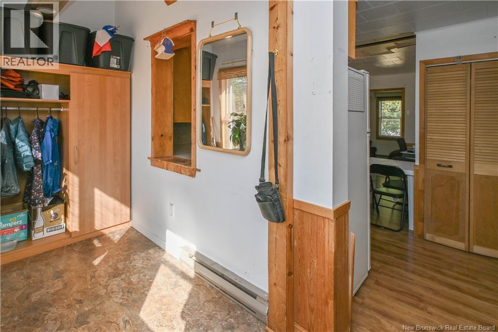 336 Saint-Pierre O. Boulevard, Caraquet, New Brunswick E1W 1A3 - Photo 26 - NB126054