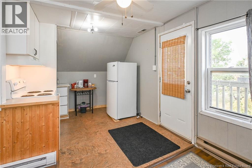 336 Saint-Pierre O. Boulevard, Caraquet, New Brunswick E1W 1A3 - Photo 27 - NB126054