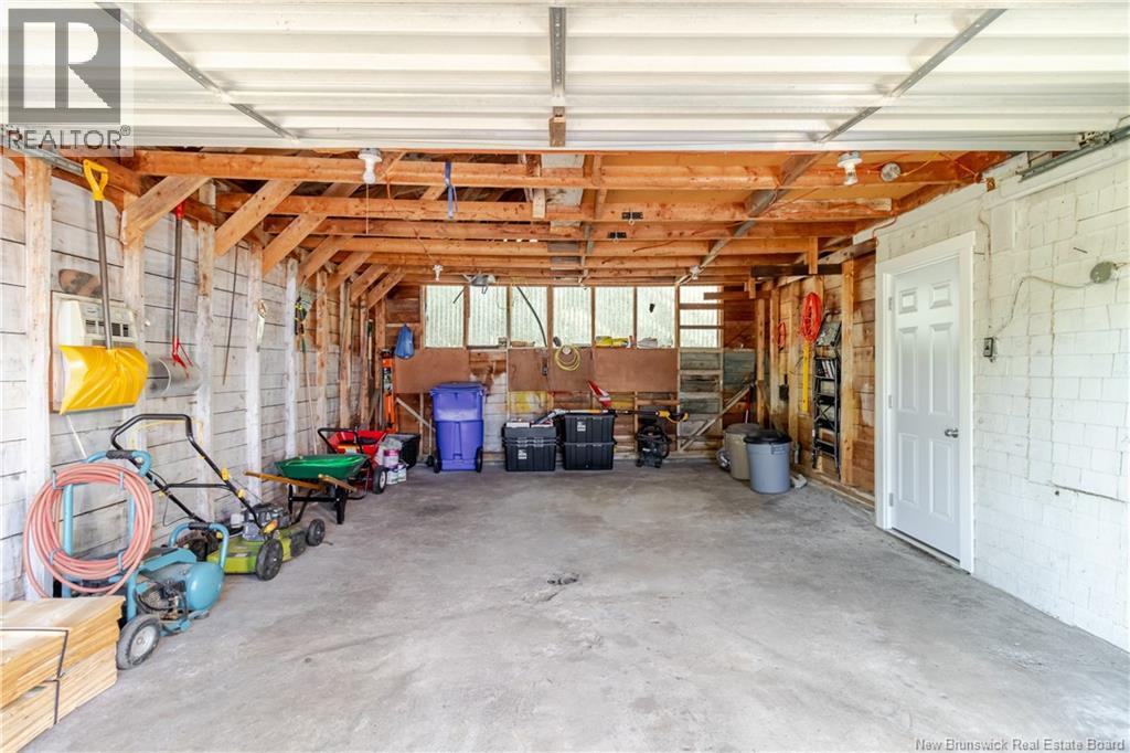 9 Elm Street, Mcadam, New Brunswick  E6J 1X5 - Photo 16 - NB126070