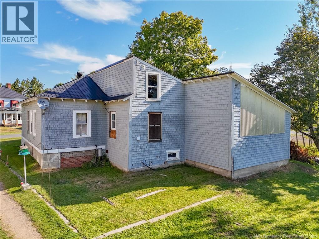 9 Elm Street, Mcadam, New Brunswick  E6J 1X5 - Photo 26 - NB126070