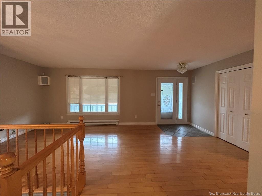 1610 St Peter Avenue, Bathurst, New Brunswick E2A 3B1 - Photo 18 - NB126084