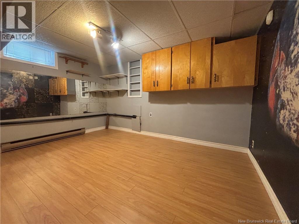 1610 St Peter Avenue, Bathurst, New Brunswick E2A 3B1 - Photo 34 - NB126084