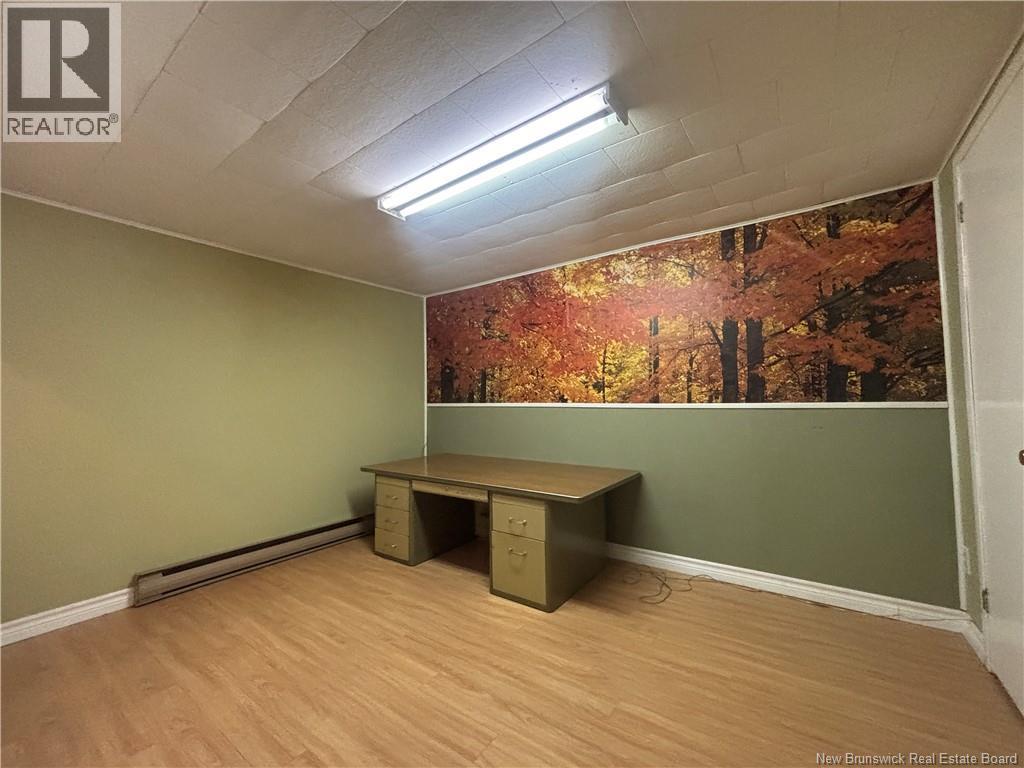 1610 St Peter Avenue, Bathurst, New Brunswick E2A 3B1 - Photo 36 - NB126084